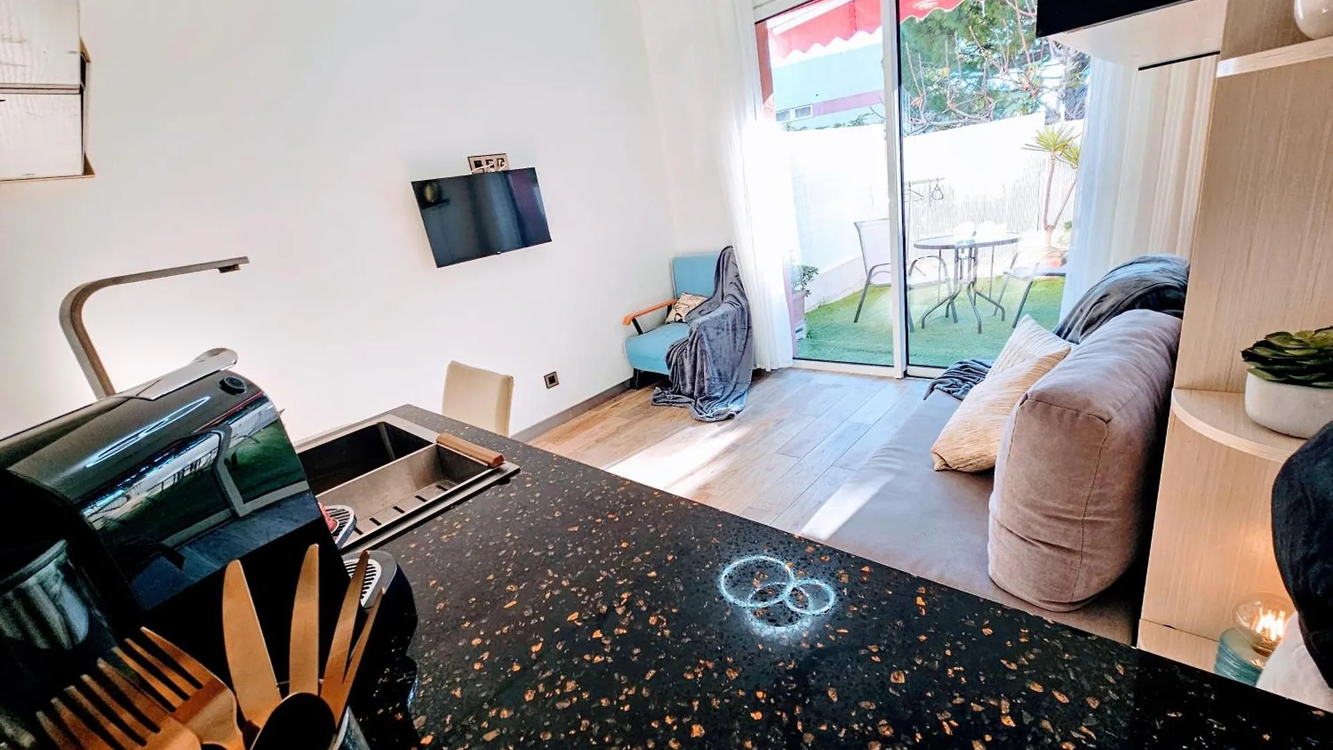 Apartment Detente Oceane S2 Proche De La Mer Wifi Clim Cagnes-sur-Mer France